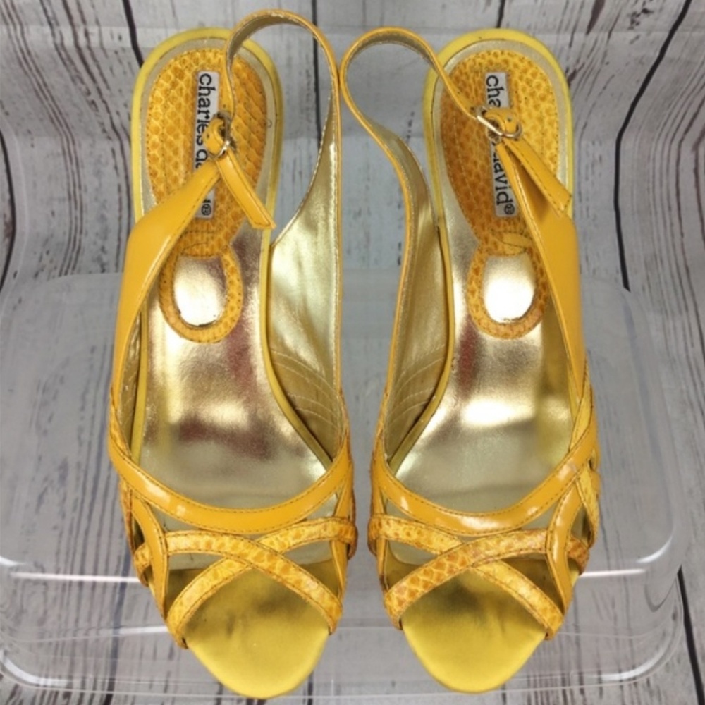 Charles David Strappy Sandals Snake Print 7.5